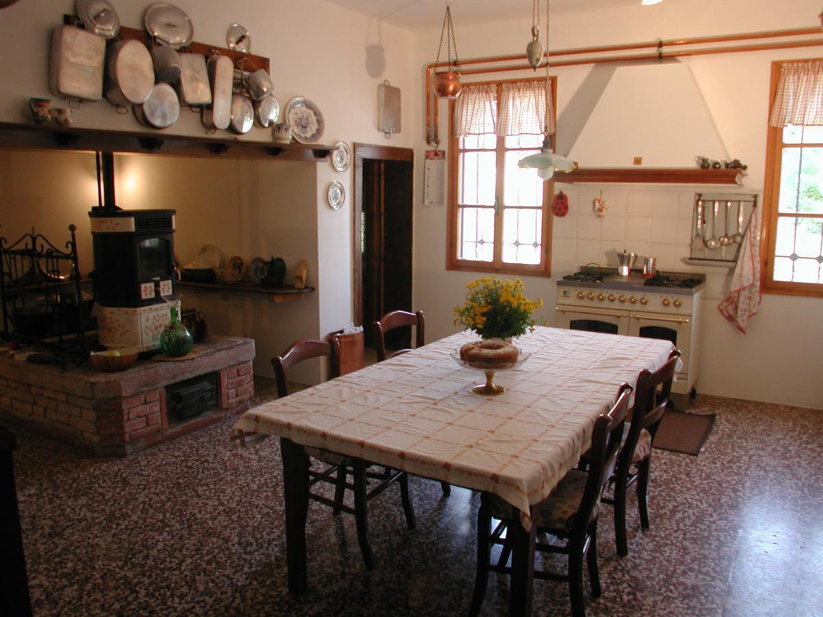 B&B Villa Bornancini Cinto Caomaggiore Eksteriør billede