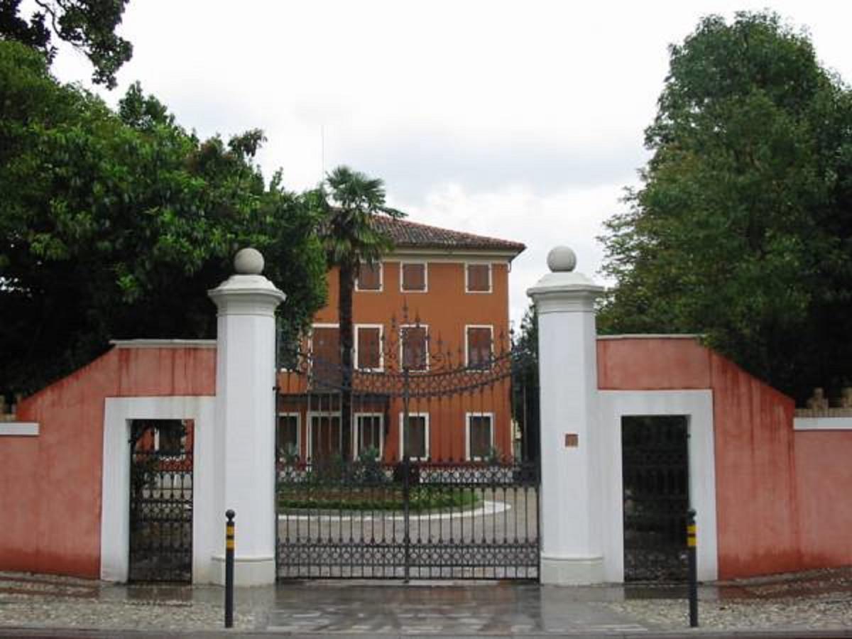 B&B Villa Bornancini Cinto Caomaggiore Eksteriør billede